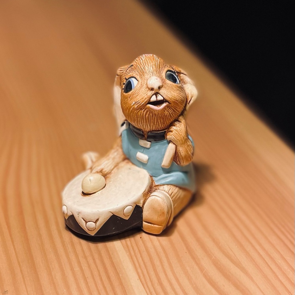 Vintage Pendelfin “Bongo” Rabbit Figurine